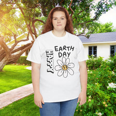 Earth Day Daisy T-Shirt — "Happy Earth Day" Graphic Tee