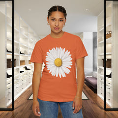 Daisy Graphic T-Shirt for Nature Lovers