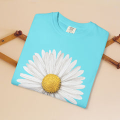 Daisy Graphic T-Shirt for Nature Lovers