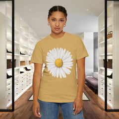 Daisy Graphic T-Shirt for Nature Lovers