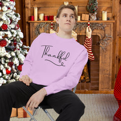 Thankful Sweatshirt - Cozy Unisex Garment with Inspirational Vibe,