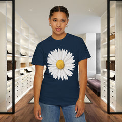 Daisy Graphic T-Shirt for Nature Lovers
