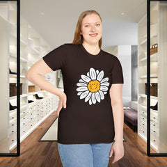 Daisy Flower Unisex T-Shirt