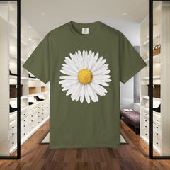 Daisy Graphic T-Shirt for Nature Lovers