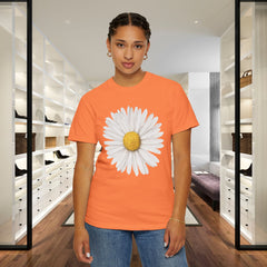 Daisy Graphic T-Shirt for Nature Lovers
