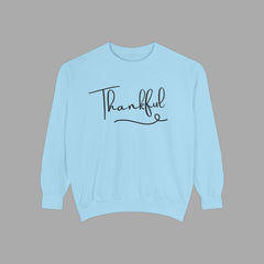 Thankful Sweatshirt - Cozy Unisex Garment with Inspirational Vibe,