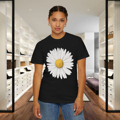 Daisy Graphic T-Shirt for Nature Lovers