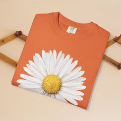Daisy Graphic T-Shirt for Nature Lovers