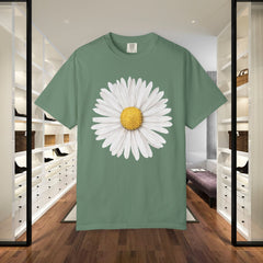 Daisy Graphic T-Shirt for Nature Lovers