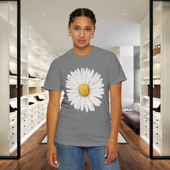 Daisy Graphic T-Shirt for Nature Lovers