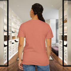Daisy Graphic T-Shirt for Nature Lovers
