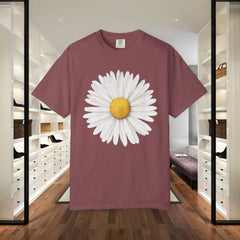 Daisy Graphic T-Shirt for Nature Lovers