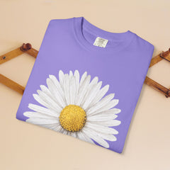 Daisy Graphic T-Shirt for Nature Lovers