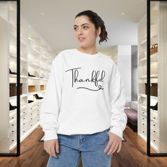 Thankful Sweatshirt - Cozy Unisex Garment with Inspirational Vibe,