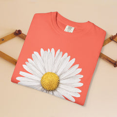 Daisy Graphic T-Shirt for Nature Lovers