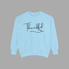 Thankful Sweatshirt - Cozy Unisex Garment with Inspirational Vibe,
