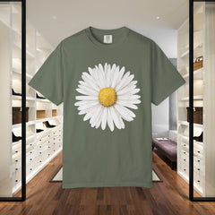 Daisy Graphic T-Shirt for Nature Lovers