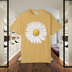 Daisy Graphic T-Shirt for Nature Lovers