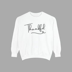 Thankful Sweatshirt - Cozy Unisex Garment with Inspirational Vibe,