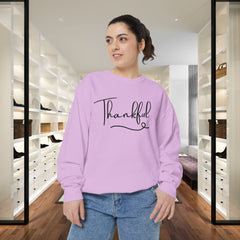 Thankful Sweatshirt - Cozy Unisex Garment with Inspirational Vibe,