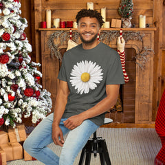 Daisy Graphic T-Shirt for Nature Lovers