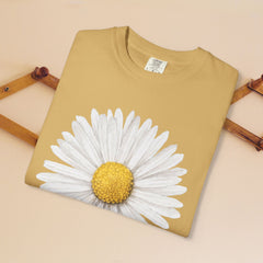 Daisy Graphic T-Shirt for Nature Lovers