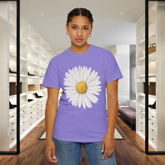 Daisy Graphic T-Shirt for Nature Lovers