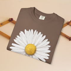 Daisy Graphic T-Shirt for Nature Lovers